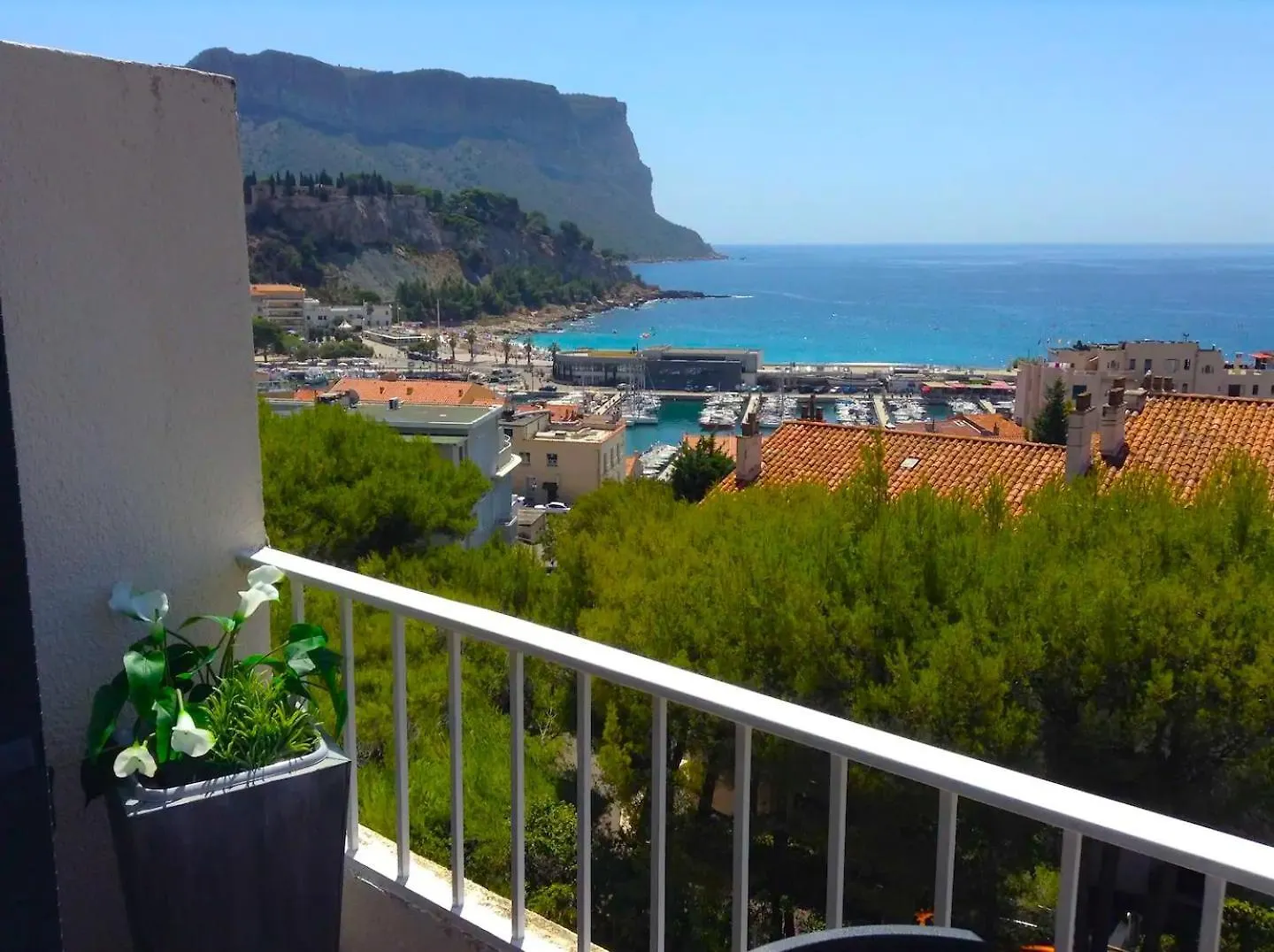 Διαμέρισμα Le Cosy Appartement A Cassis Avec Vue Exceptionnelle Sur Mer